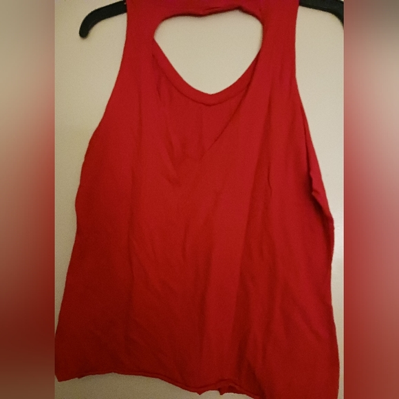 Custom cut red queen Alice in Wonderland tshirt - Picture 4 of 5